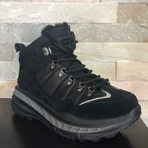 UGG Men's CA805 Hiker Weather Trainer - Picture 6 of 8